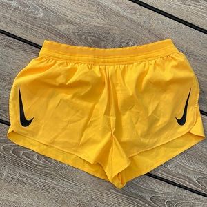 Nike Aeroswift running split short